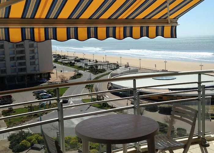 Bel 1 Pour 5 Personnes Au Bord De La A - Fr-1-323-216